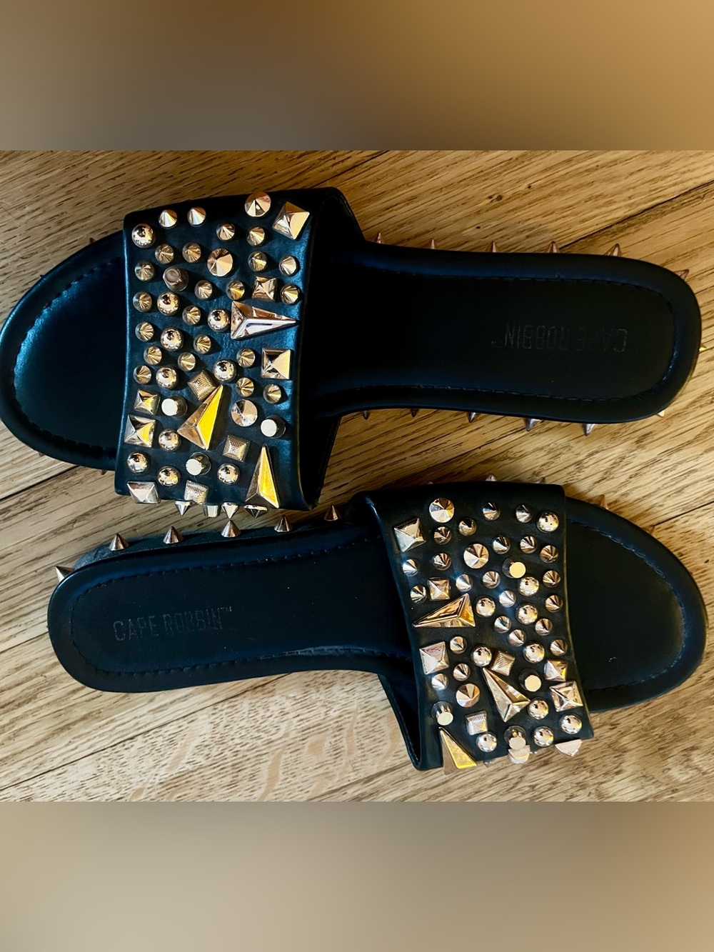 Gold Studded Slides Sz 7